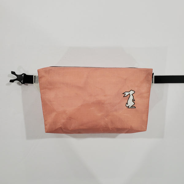 HIGH TAIL 厳しく DESIGNS Fanny Pack